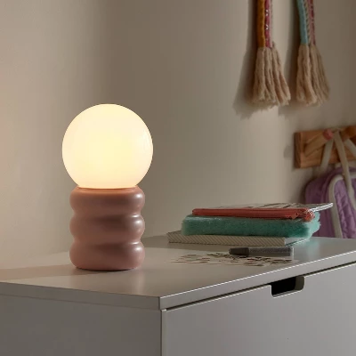 Novelty Kids' Accent Lamp Pink - Pillowfort™ 2 Novelty Kids' Accent Lamp Pink - Pillowfort™ - Image 2